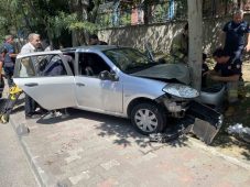 Bahçelievler’de direksiyon dersi kaza ile sonuçlandı: 4 yaralı