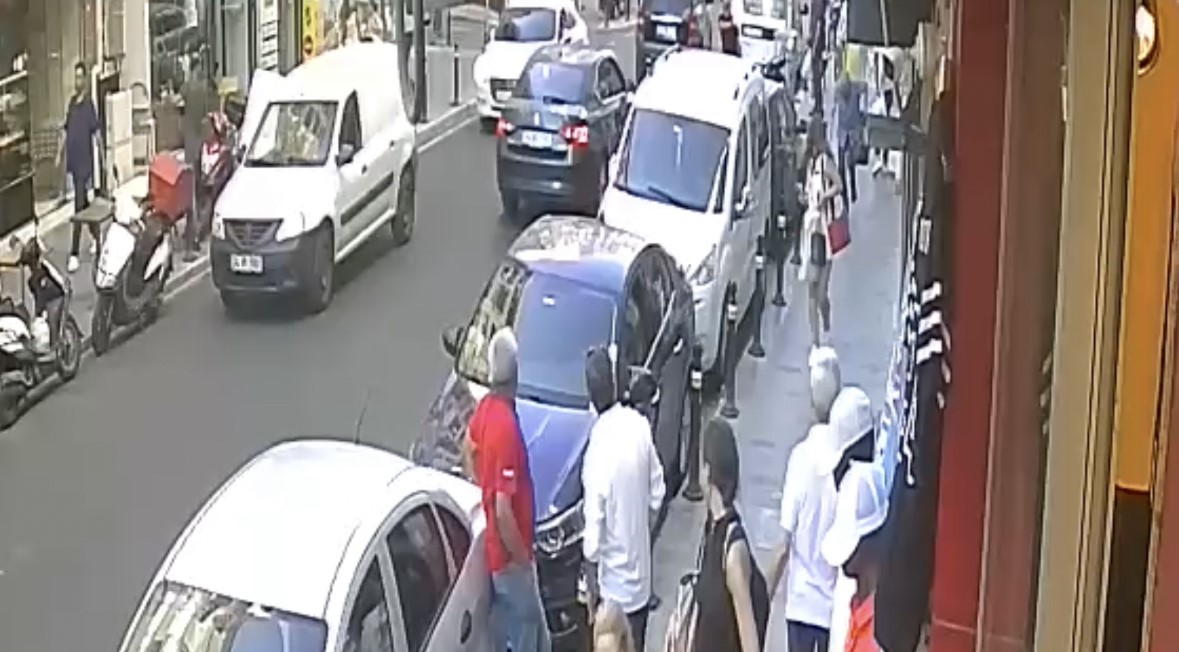 Şişli’de ölümden kıl payı kurtuluş kamerada: Şoke olan genç kız neye uğradığını şaşırdı