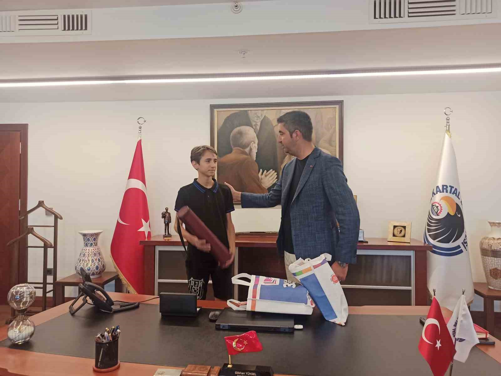 Başkan Gökhan Yüksel: “Tam puan yaparak Kartal’ın gururu oldu”
