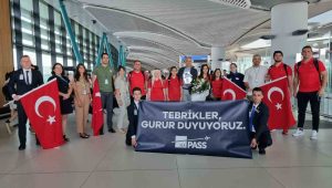 Dünya şampiyonu olan Genç Kadın GoalBall Milli Takımı, İstanbul’a geldi