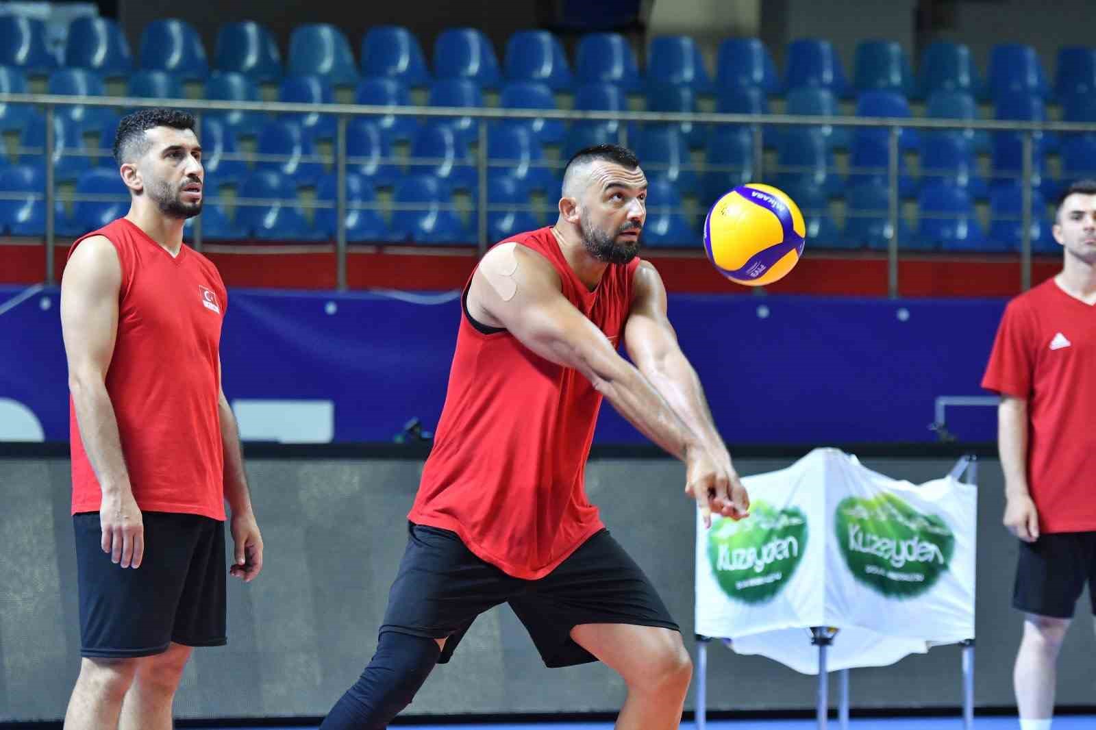 Filenin Efeleri’nin, FIVB Challenger Kupası kadrosu belli oldu