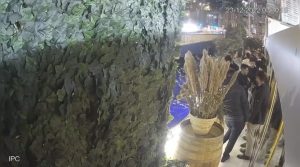 Bebek’te iskelenin çöküşü kamerada: Titanik filmini aratmadı