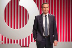 Vodafone’nun çeyreklik servis gelirleri 9,2 milyar lira oldu