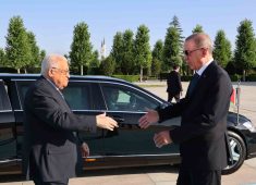 Cumhurbaşkanı Erdoğan, Filistin Devlet Başkanı Abbas ‘ı resmi törenle karşıladı