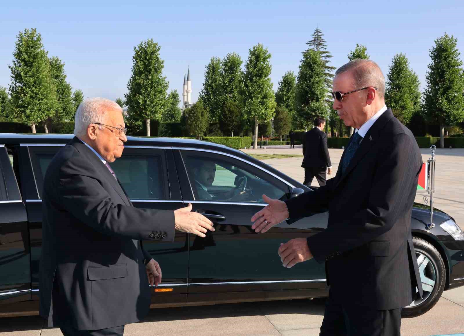 Cumhurbaşkanı Erdoğan, Filistin Devlet Başkanı Abbas ‘ı resmi törenle karşıladı