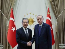 Cumhurbaşkanı Erdoğan, Çin Dışişleri Bakanı Wang Yi’yi kabul etti