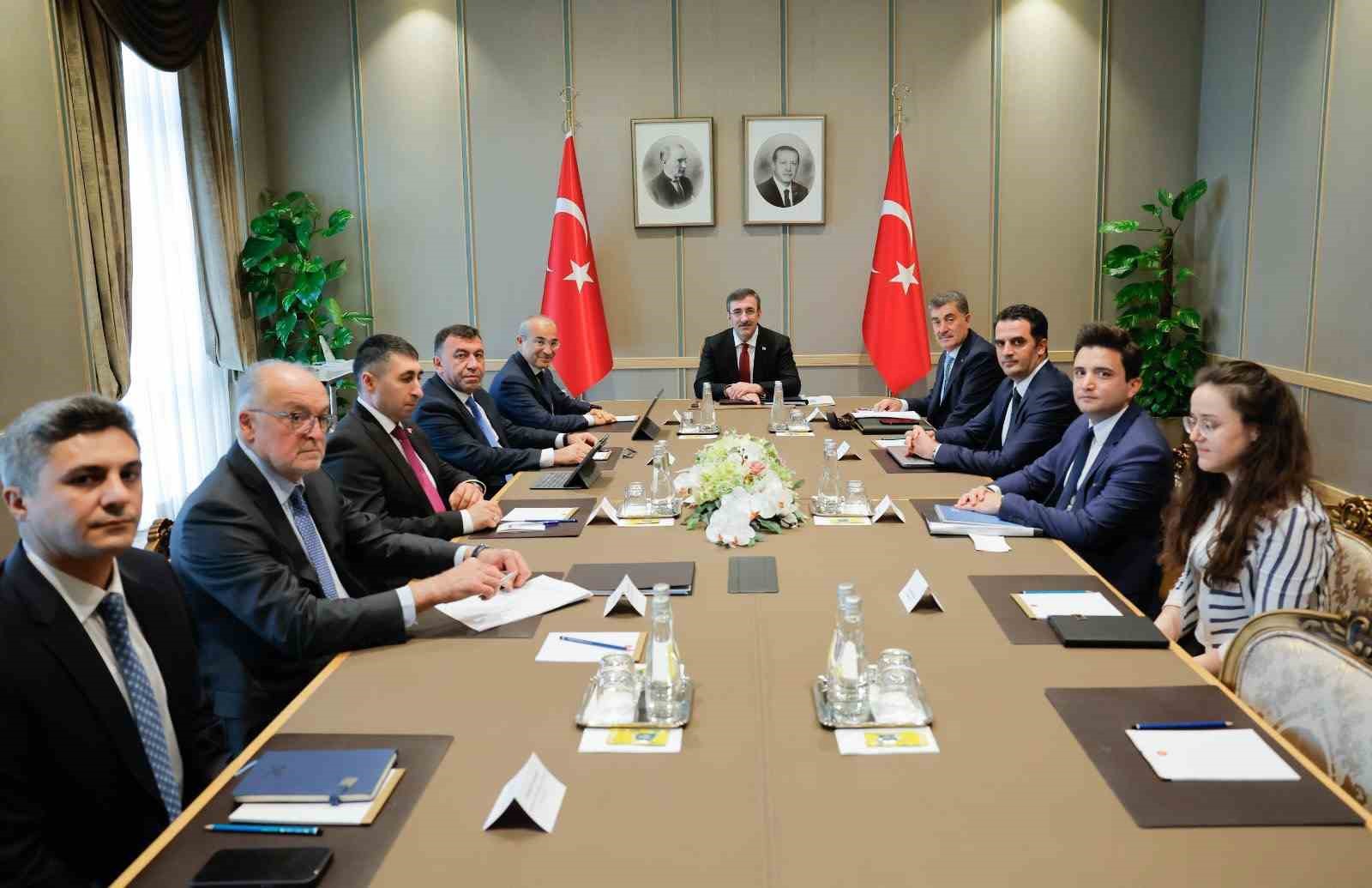 Cumhurbaşkanı Yardımcısı Yılmaz, Azerbaycan Ekonomi Bakanı Jabbarov’u ağırladı