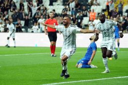 Beşiktaş’ın Avrupa’da 300. golünü Onur Bulut kaydetti
