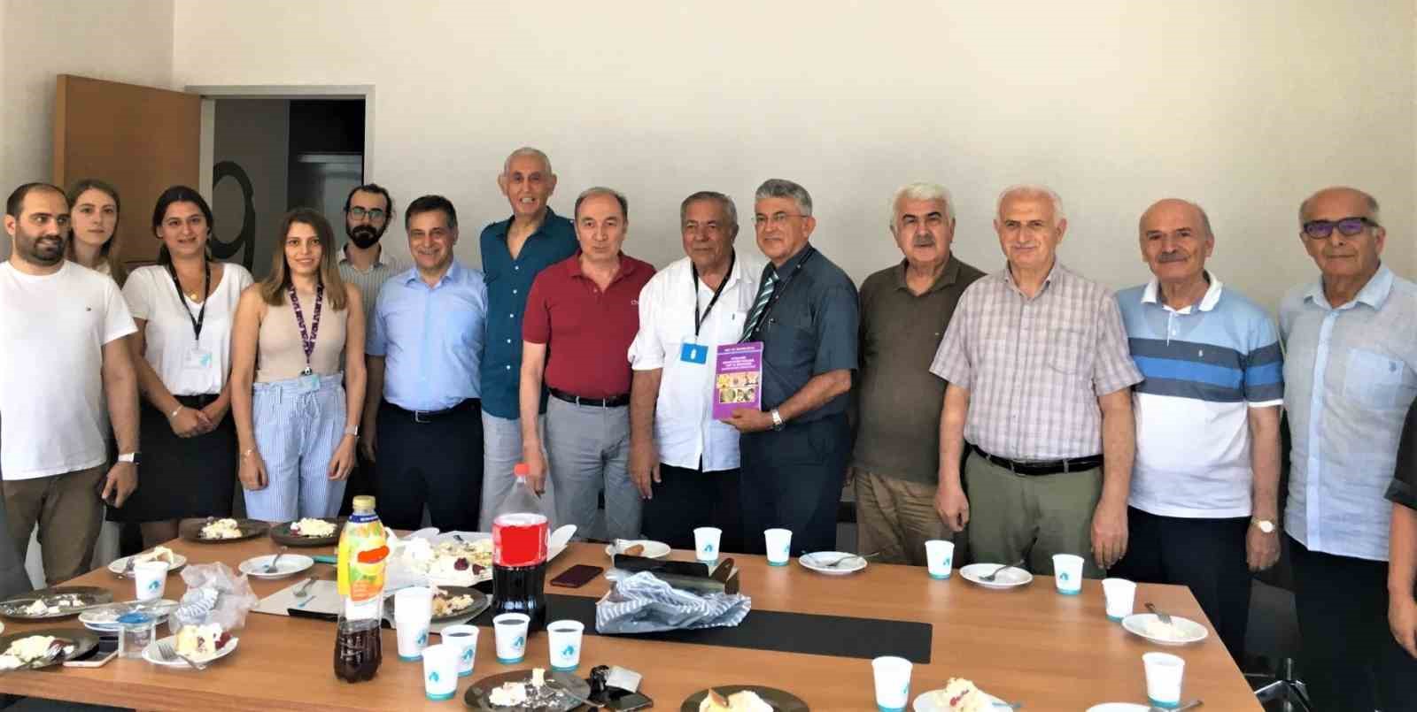 Prof. Dr. Öztek: “Bilimsellik üretmekle olur”