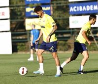 Fenerbahçe, Zimbru maçı hazırlıklarını sürdürdü