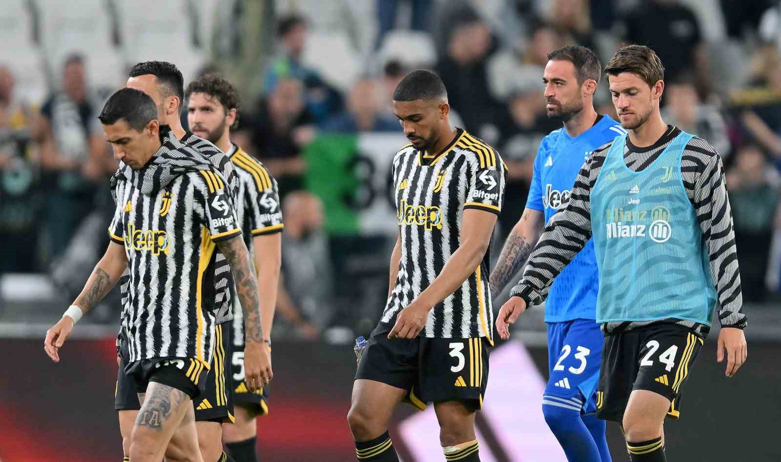 UEFA, Juventus’u Avrupa Konferans Ligi’nden men etti