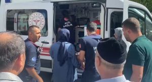 Beylikdüzü’nde AVM’de yürüyen merdiven kazası: 6 yaşındaki çocuğun eli merdivene sıkıştı
