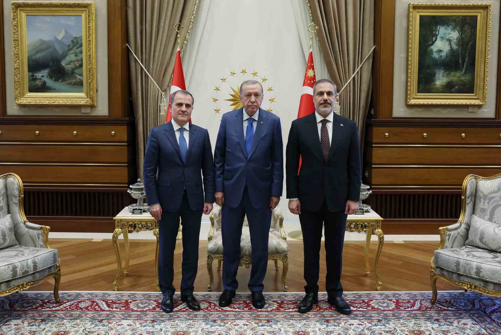 Cumhurbaşkanı Erdoğan Azerbaycan Dışişleri Bakanı Bayramov’u kabul etti