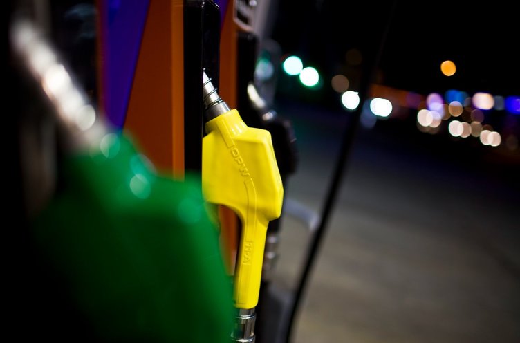 Akaryakıtta Tabela Değişiyor! Benzine Bir Zam Daha! Akaryakıtta Tabela Değişiyor! Benzine Bir Zam Daha!