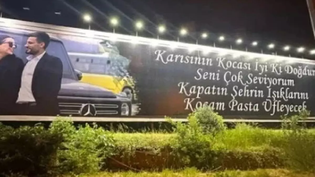 Ünlü fenomen Dilan Polat'a eşinden şaşırtıcı sürpriz! Bu sefer ne yaptı... Ünlü fenomen Dilan Polat'a eşinden şaşırtıcı sürpriz! Bu sefer ne yaptı...