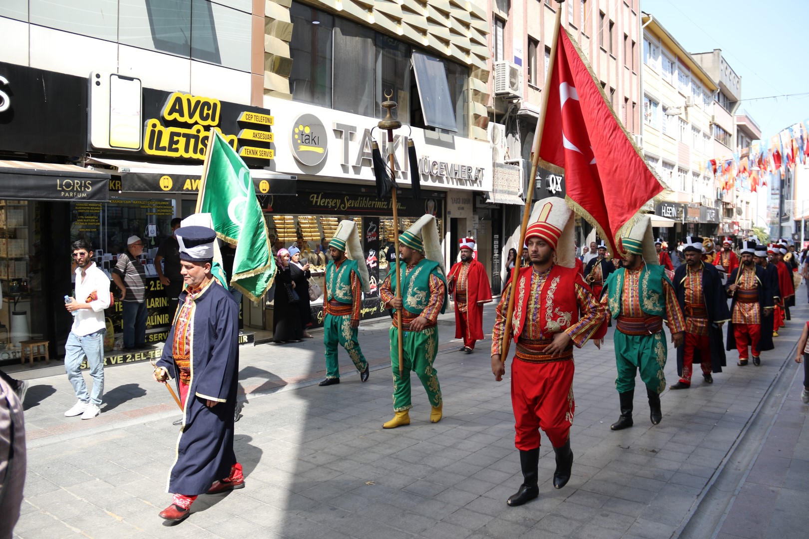 Gebze alışverişe doyacak! Gebze alışverişe doyacak!