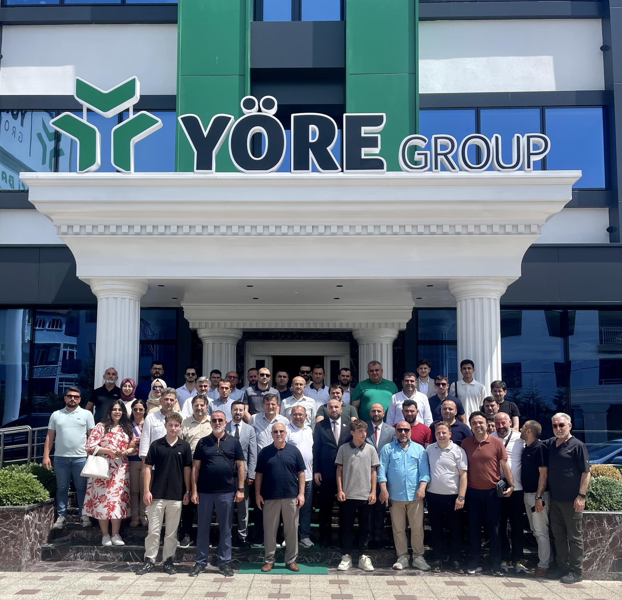 Kardeş Azerbaycan’dan Yöre Group’a ziyaret