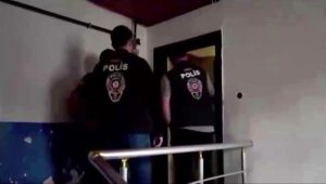 İstanbul’da bilişim suçlarından aranan 24 şüpheli yakalandı