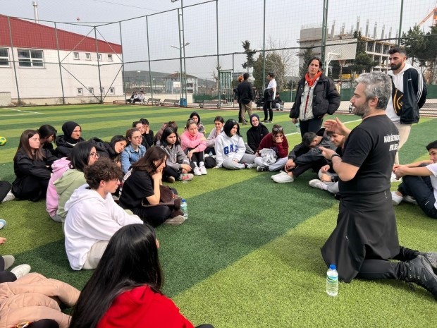 “Sporda +1 İz” projesi, özel çocukların hayatlarına dokunarak renkli bir festivalle kapanış yaptı