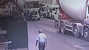 Pendik’te beton mikserinin altında kalan kadın kriko ile kurtarıldı