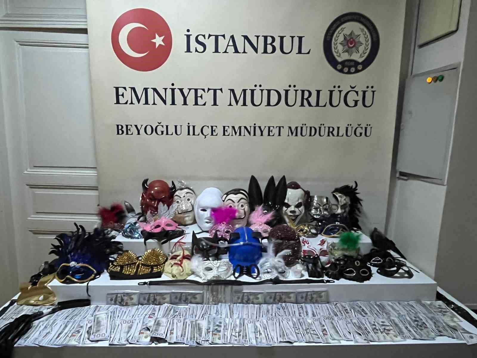 Beyoğlu’nda dolar saçanlar yakalandı: 13 gözaltı