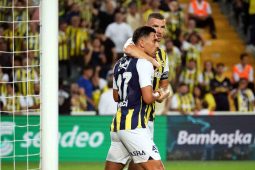 İrfan Can Kahveci, golle tanıştı