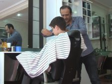 Berberlere yeni tarife; saç kestirmek Nişantaşı’nda 500, Esenyurt’ta 100 lira