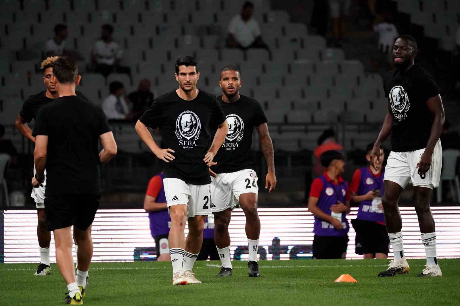 Beşiktaşlı futbolcular, Süleyman Seba’yı unutmadı