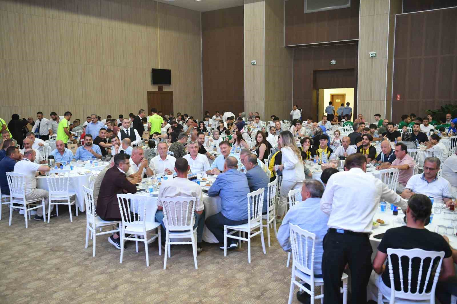 Bahçelievler’de amatör spor kulüplerine 1,5 milyon TL yardım