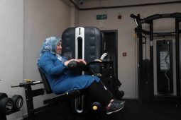 55 yaşındaki kadın Vefahane’de yaptığı sporla bastonunu attı