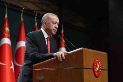 Cumhurbaşkanı Erdoğan: “BM Barış Gücü askerlerinin KKTC’nin topraklarına fiziki müdahalesi asla kabul edilebilir bir durum değildir”