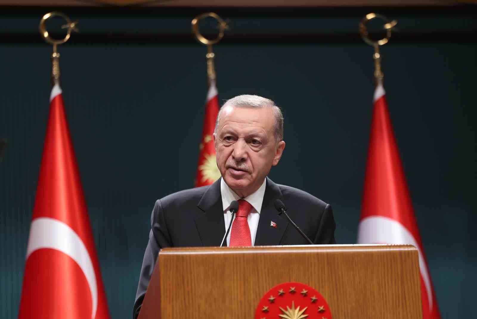 Cumhurbaşkanı Erdoğan: “Türkiye’nin geleceğini karartmak isteyen odaklara rağmen ülkemizi hedeflerine ulaştırmak için yolumuza devam edeceğiz”