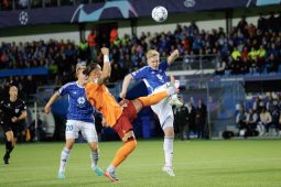 UEFA Şampiyonlar Ligi: Molde: 1 – Galatasaray: 2 (İlk yarı)