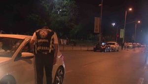 Denetimde alkollü çıkan ve ceza yiyen sürücüler, hırslarını basın mensuplarından çıkardı