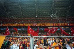Galatasaray – Molde maçını 47 bin 845 seyirci izledi