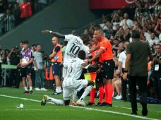 Aboubakar’dan Lucescu’ya tepki