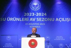 Cumhurbaşkanı Erdoğan: “Yarın itibariyle 3 bin 500 ila 60 bin lira arasında desteği depremzede balıkçılarımızın hesaplarına yatırıyoruz”