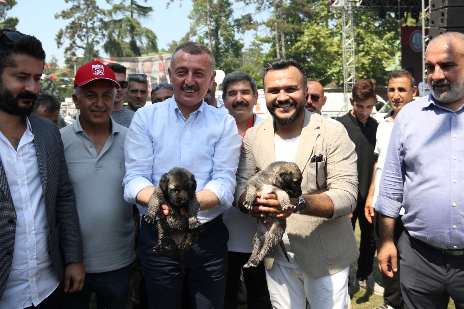 Sivaslılar  ‘Gardaşlık Buluşması’ nda coştu