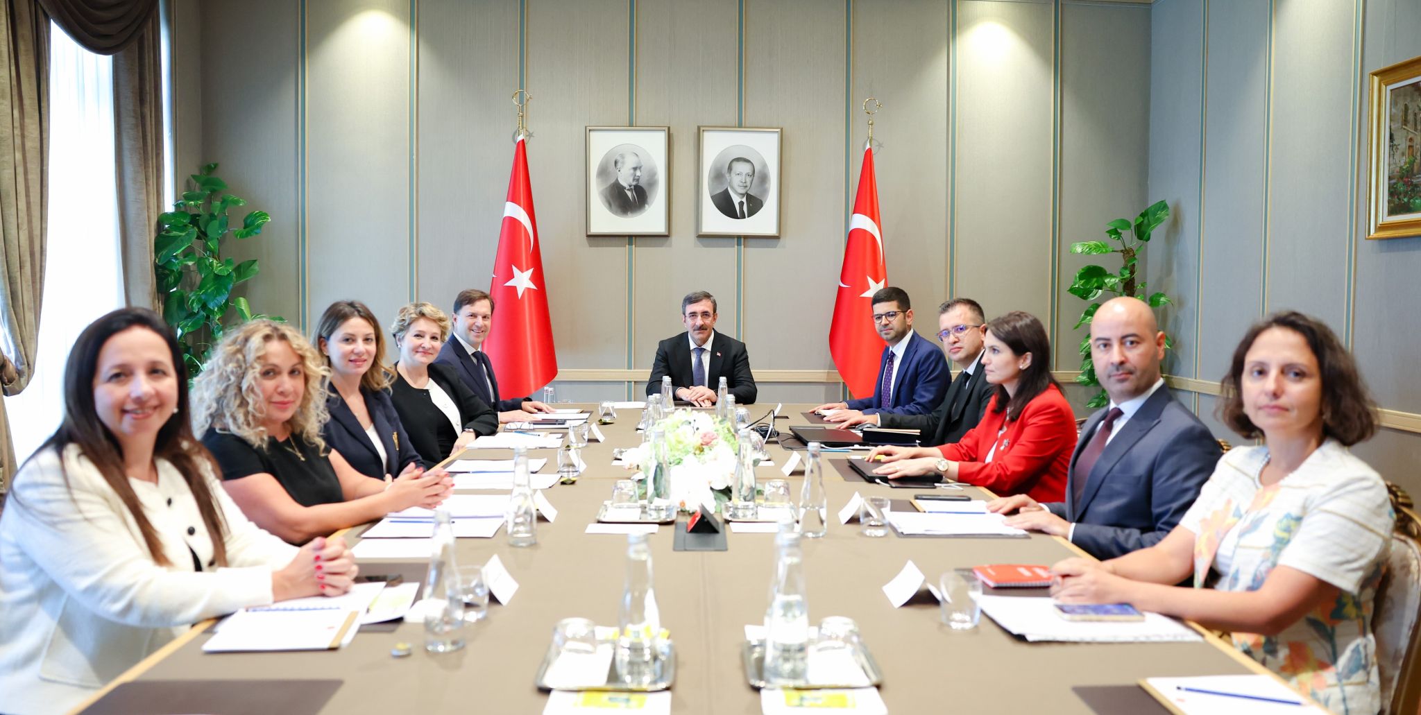 AmCham’dan  Cevdet Yılmaz’a ziyaret