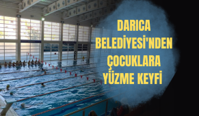 Darıca Belediyesi’nden çocuklara yüzme keyfi