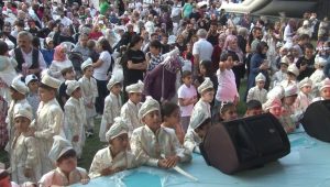 Kağıthane’de bin 100 çocuk sünnet oldu