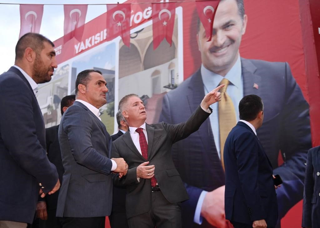 İstanbul Valisi Davut Gül Beyoğlu’nda