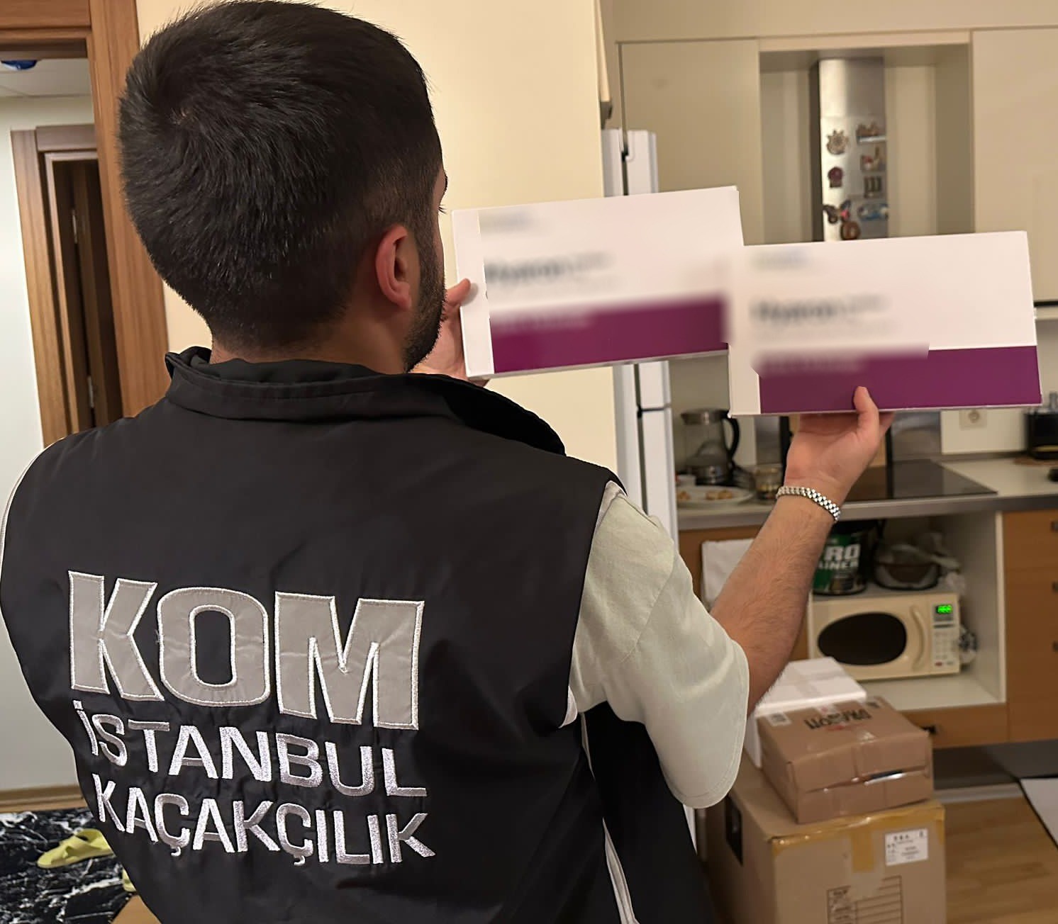 İstanbul’da kaçak botoks ilacı satan 2 şüpheli yakalandı