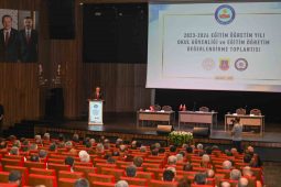 Vali Yavuz’dan okul müdürlerine: “Servis araçları sağlayan herhangi birisiyle bağış adı altında iletişim kurmayın”