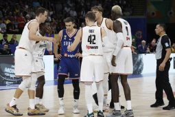 Almanya, FIBA Dünya Kupası finalinde Sırbistan’ı 83-77’lik skorla mağlup ederek şampiyon oldu.