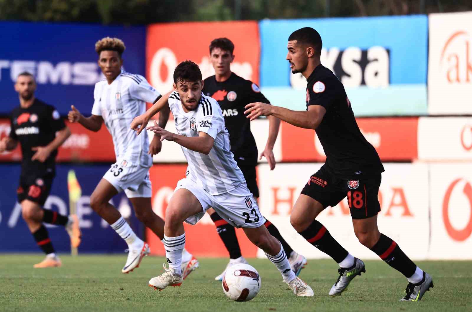Hazırlık Maçı: Beşiktaş: 2 – Fatih Karagümrük: 0