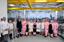 Başkan Döğücü, propolis üretim ve AR-GE merkezini inceledi