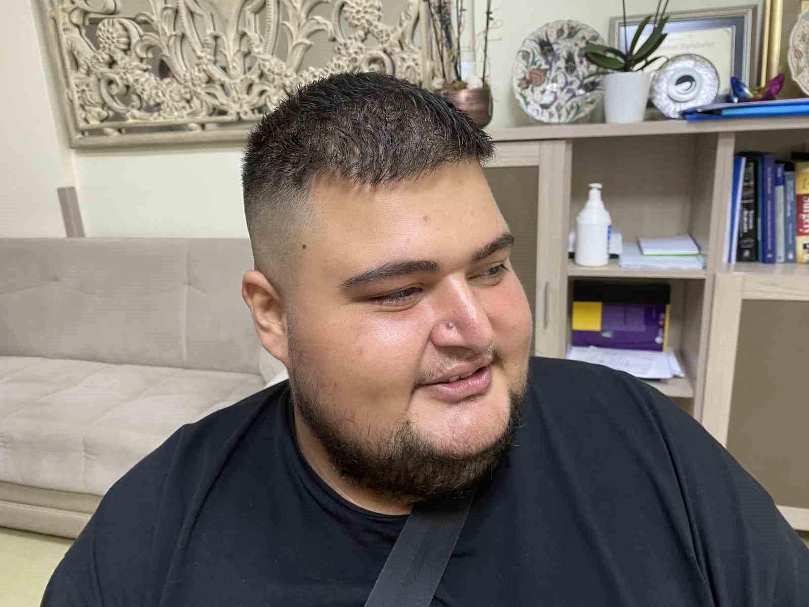 Vücut geliştirme yarışması için yaptırdığı iğne hayatını kararttı: “Tanınırım dedim, bir iğneyle hayatımı kaydırdım”