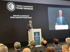 ’’2024 bütçesinde ihracat desteklerimizi 2 katından fazla artıracağız’’