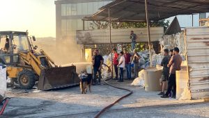 Kocaeli’de geri dönüşüm tesisinde yangın
